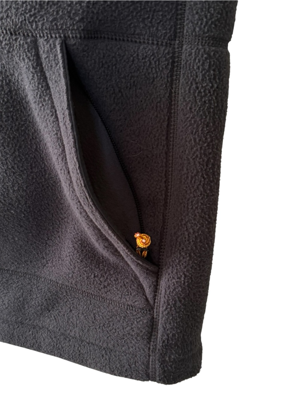 L.L. Bean Men’s Mountain Classic Black Fleece Zip Vest Sz Small Reg Item 504672 - Picture 6 of 12